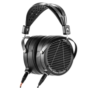 AUDEZE LCD-2 CLASSIC, WITH CASE for sale in Montreal in Layton Audio